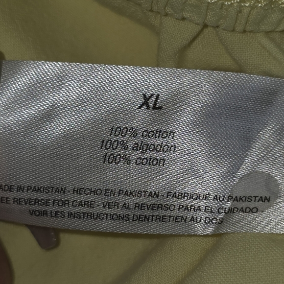 Gloria Vanderbilt Capris Size XL - Picture 4 of 5